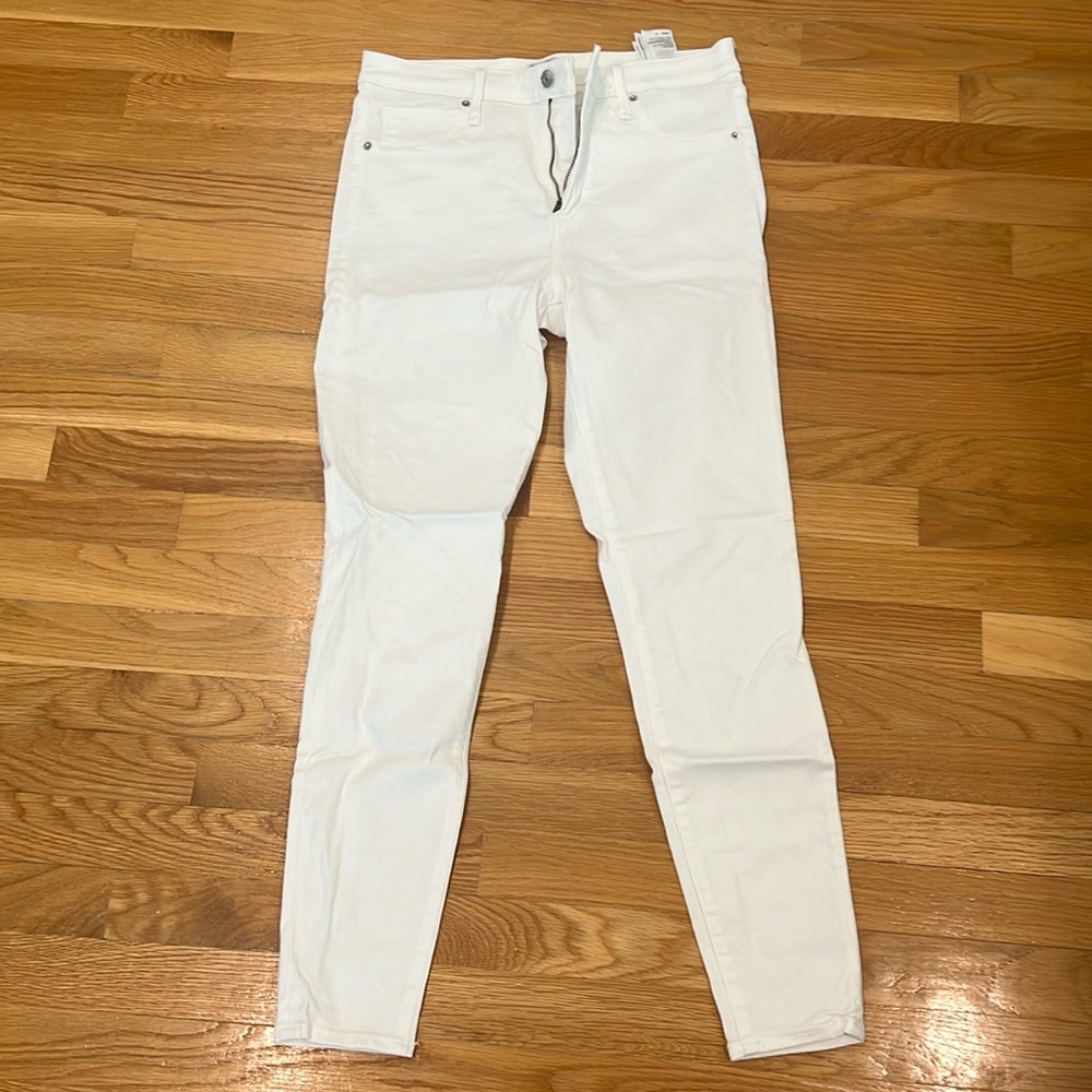 Abercrombie Simone High Rise Super Skinny jeans.